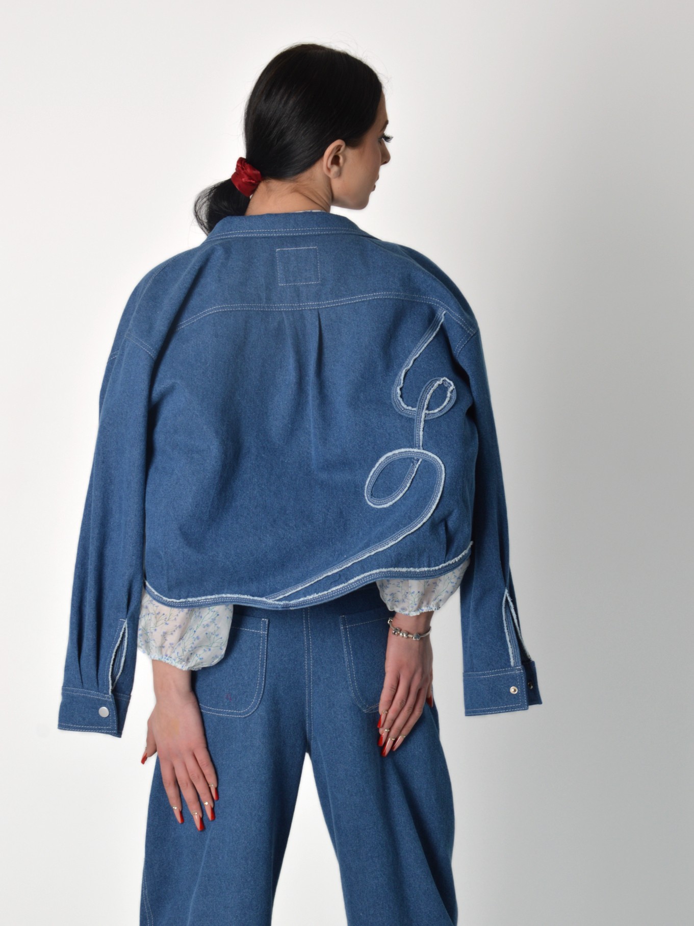 Джинсова куртка "Грайлива стрічка"